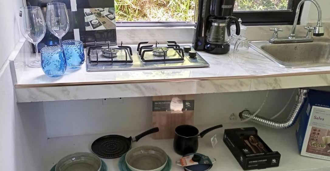 Cabana Privada Sin Prisa "Not Rush" Preciosa! Con Jacuzzi, Vista Y Acceso Directo Al Embalse, Vista A La Piedra , Deporte Acuatico Paddle Board And Breakfast Incluidos ! Imperdible Guatape Exterior photo